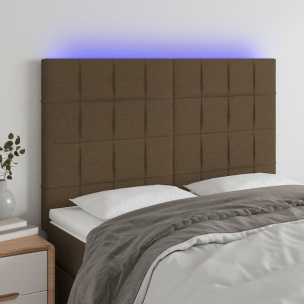 Sängyn pääty, jossa LED tummanruskea 144x5x118/128 cm kangas