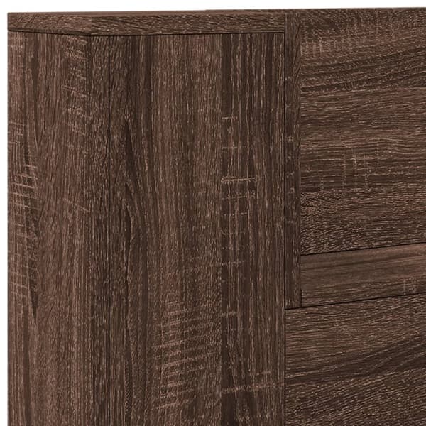 Sängynpäätykaappi LED-valoilla ruskea tammi 100x16,5x103,5 cm