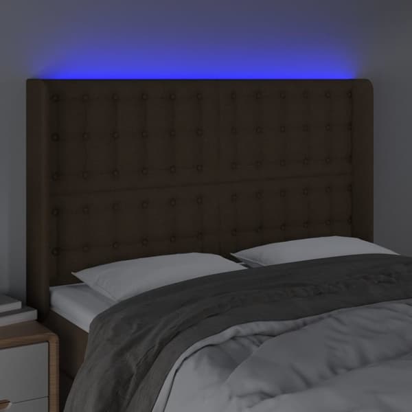 Sängyn pääty, jossa LED tummanruskea 147x16x118/128 cm kangas