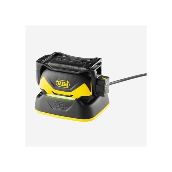 Strålkastare - PETZL - Pixa 3 R - 100 Lm - Batteritid 12 h - IP 67 vattentäthet