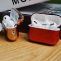 Miniatyrbild 4 av 6: SKALO AirPods Pro 2 Chrome Fodral - Röd
