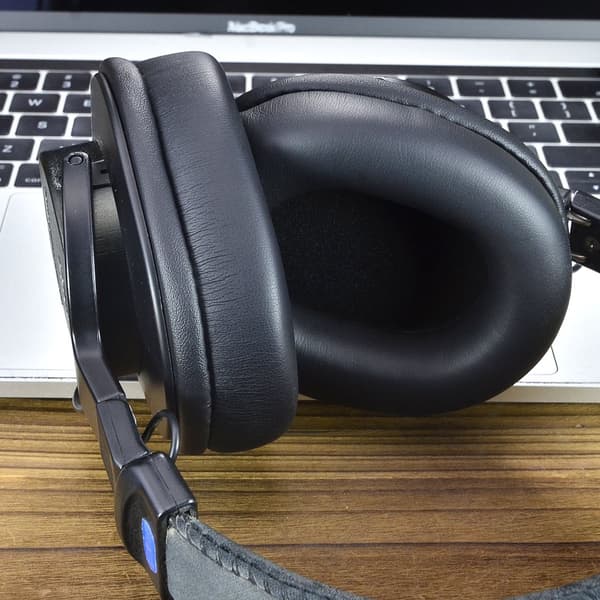 INF Korvatyynyt Sony MDR-7506/MDR-V6/MDR-V7/MDR-CD900ST/Audio Technica ATH