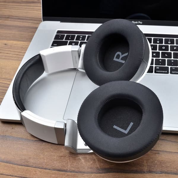 INF Ersättande Öronkuddar för JBL Synchros E50/E50BT/S500/S700
