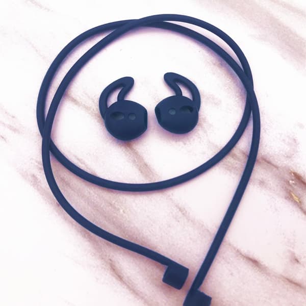 INF Beskyttende silikonstroppsett til Airpods-etui