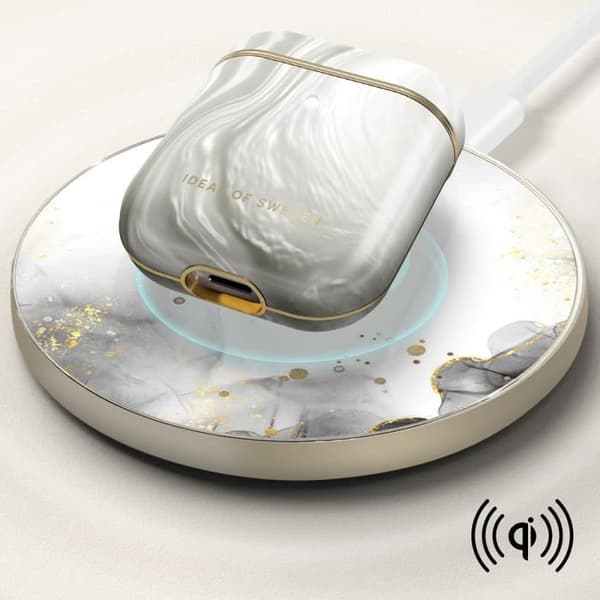 Fodral för AirPods 1 och 2 Marbled Elegant Luminous Pearl iDeal of Sweden Silver