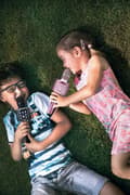 Miniatyrbild 6 av 8: Lenco BMC-090PK - Bluetooth Karaoke mikrofon med högtalare och belysning - Rosa