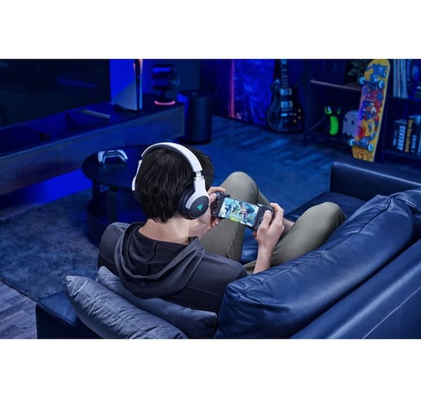 Razer langattomat kuulokkeet Kaira Pro PS5, valkoinen