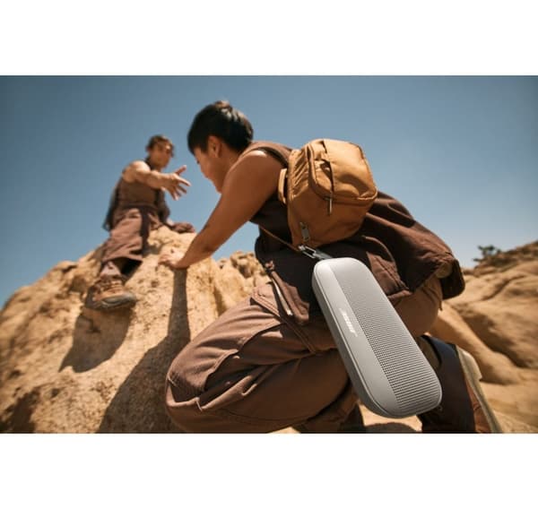 Bose wireless speaker SoundLink Flex II, beige