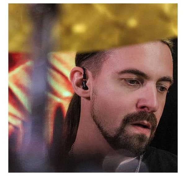 Beyerdynamic, In-ear, Drum ja Bass -kuulokkeet irrotettavalla liitäntäkaapelilla, DT 71 IE
