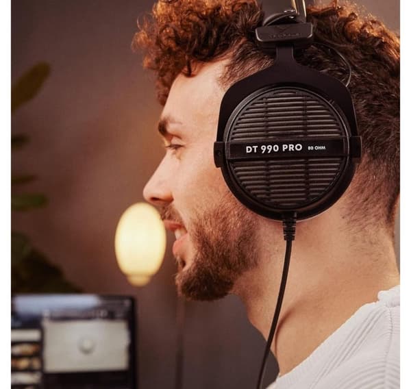 Beyerdynamic, Studio-hovedtelefoner, DT 990 PRO