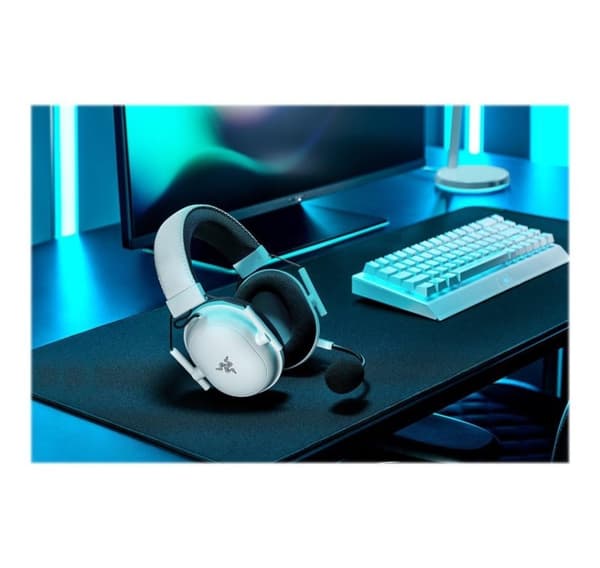 Razer BlackShark V2 Pro (2023) Headset, Over-Ear, Trådløst, Hvidt