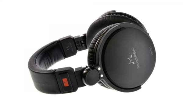 SoundMAGIC HP151 Over-Ear Nu med et ekstra kabel med mikrofon