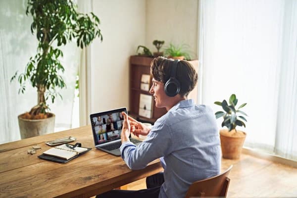 Sony WH-1000XM4 kuulokkeet Langattomat päänauha Puhelut/musiikki USB Type-C Bluetooth Musta