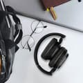 Miniatyrbild 4 av 4: Trådlösa Bluetooth-hörlurar - AKASHI - 15h batteritid - Integrerad mikrofon - Återvinningsbar - FM-radio