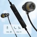Miniatyrbild 4 av 4: Kabelanslutna Lightning In-Ear-hörlurar LinQ Mikrofon och knappar Svarta