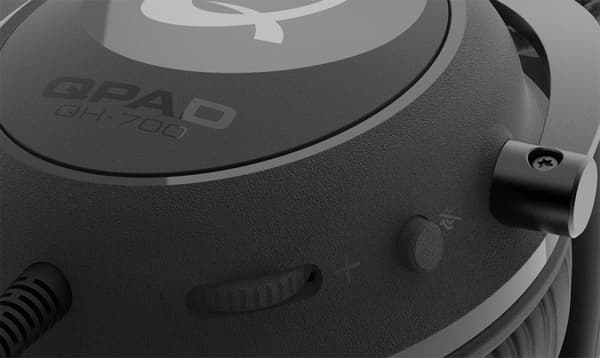 QPAD - QH-700 - Trådbundet stereoheadset i svart för PC, PS4/PS5, Xbox One, Xbox Series S|X, Nintendo Switch