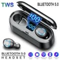 Miniatyrbild 2 av 4: F9-8 TWS Mini Bluetooth 5.0 hörlurar Trådlösa stereohörlurar Headset med 3500mAh laddningsfack Vit