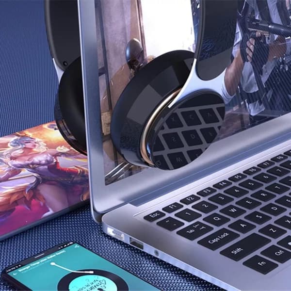 Skullcandy Riff Black Headphones