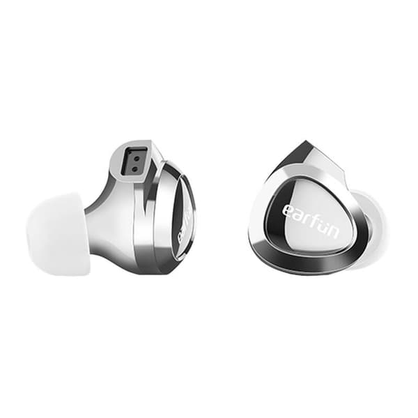 Trådbundna hörlurar EarFun EH100 (silver)