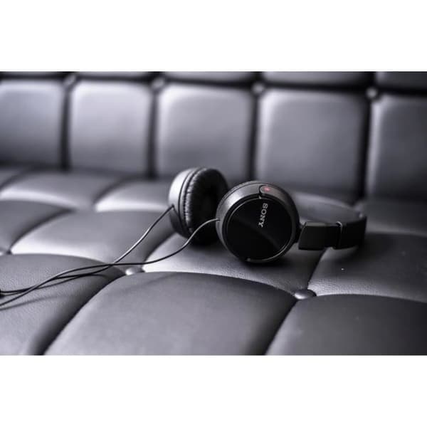 Hörlurar - SONY - ZX110 - Svart - Trådbunden - Över-ear - Fällbar