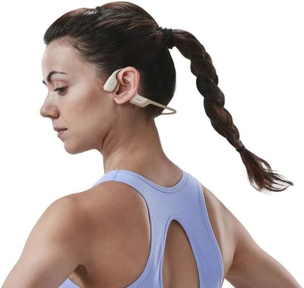 Benledningshörlurar - Shokz - Openrun - Beige - 26g - Vattentåliga - Bluetooth 5.1