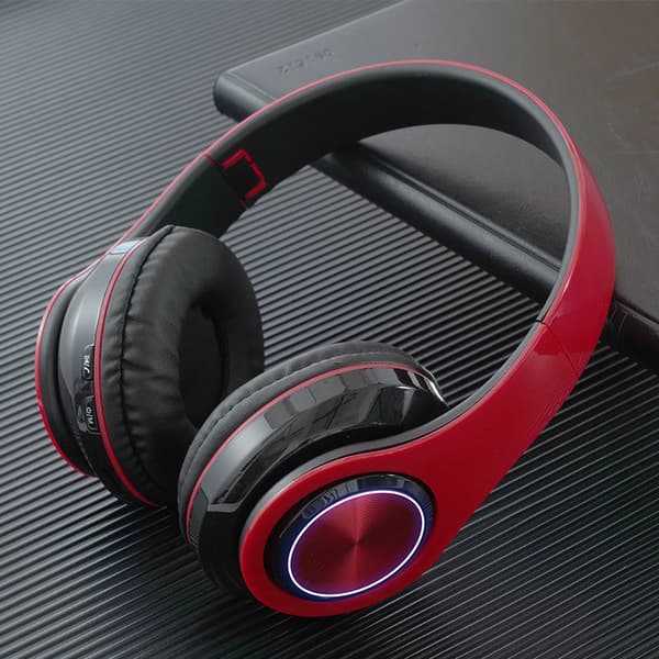 INF Vibrerende røde over-ear Bluetooth-hovedtelefoner B39 - trådløse