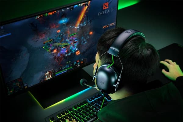 Razer Blackshark V2 X Headset Kabelbunden Huvudband Gaming Svart, Grön