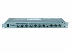 Omnitronic EM-260, 6 kanavaa, 69 dB, 0,025%, 35 W, 482 x 123 x 43 mm, 2,2 kg