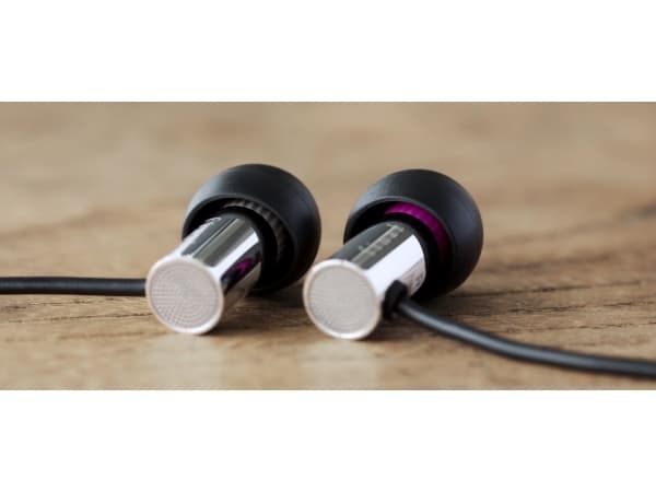 Final Audio E3000C Headphones - silver