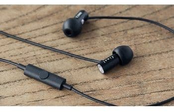 Final Audio E2000 hörlurar