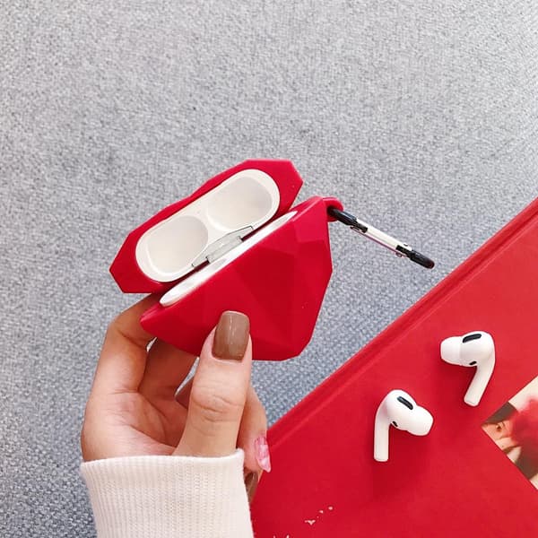 Hjerteformet stødsikkert cover til Airpods Pro 3D rødt hjerte