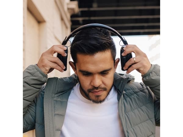 JLab Studio Pro Wireless, Trådlös, 20 - 20000 hz, Musik, 240 g, Hörlurar, Svart