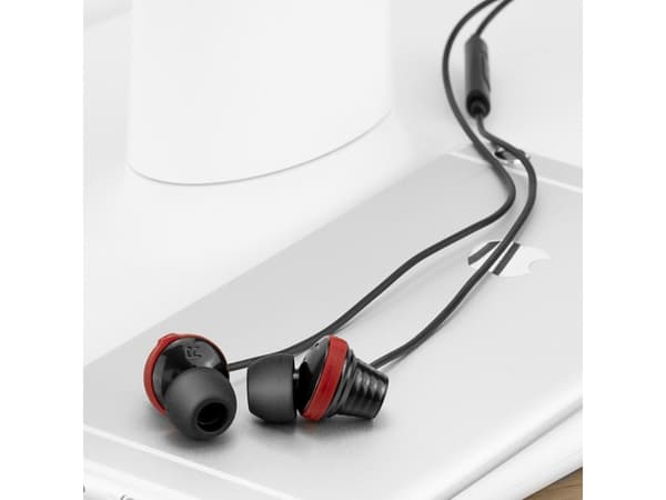 Brainwavz Zeta headphones