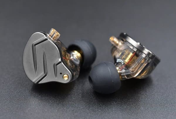 KZ Acoustics ZSN Pro X. Sorte 3,5 mm øretelefoner