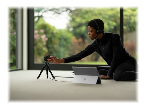 Microsoft Modern USB-C Headset - Headset - på örat - kabelansluten - USB-C - svart - Certifierad för Microsoft-teams
