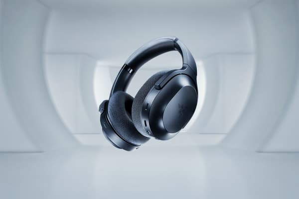 Razer Barracuda - Headset - fullstorlek - Bluetooth/radiofrekvens 2,4 GHz - trådlös - ljudisolerande