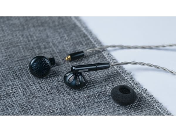 FiiO FiiO FF5 dynaamiset in-ear kuulokkeet
