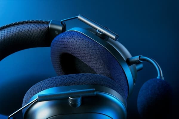 Razer BlackShark V2 PRO - 2023 Edition - headset - fullstorlek - Bluetooth/radiofrekvens 2,4 GHz - trådlös - ljudisolerande - svart