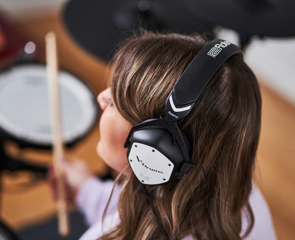 Roland VMH-D1, Langallinen, Musiikki, 5 - 40000 Hz, 285 g, Kuulokkeet, Musta