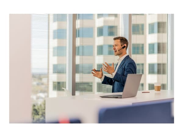 Poly Savi 8245 Office - Savi 8200 series - headset - inuti örat - konvertibel - DECT / Bluetooth - trådlös - USB-A via Bluetooth-adapter - svart - Zo