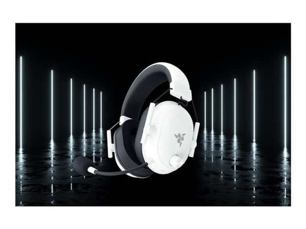 Razer BlackShark V2 HyperSpeed - Hodesett - full størrelse - Bluetooth / 2,4 GHz radiofrekvens - trådløs, kablet - USB-A, USB-C via Bluetooth-adapter