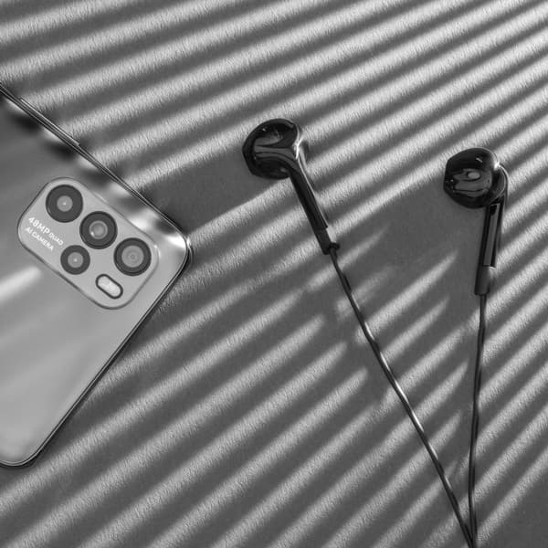 Kruger&Matz C2 in-ear høretelefoner med mikrofon til USB-C, sort
