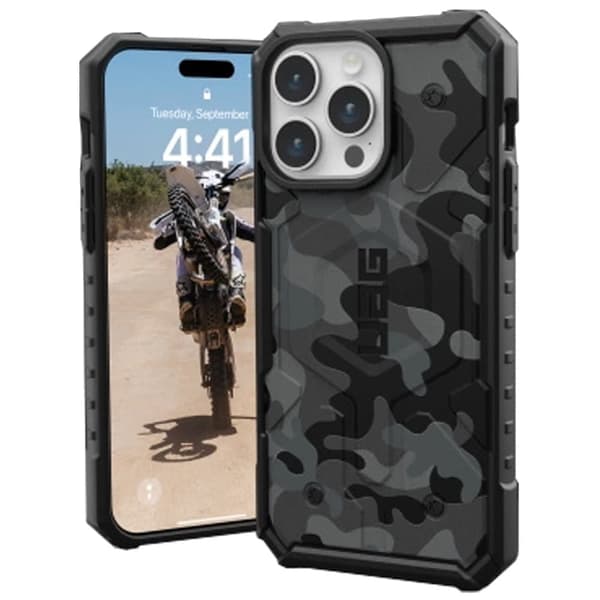 UAG Pathfinder-deksel til iPhone 15 Pro - svart kamuflasje