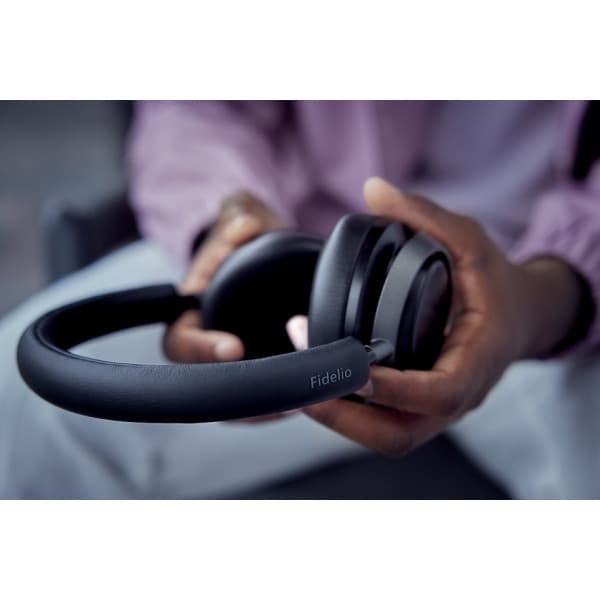 Philips Fidelio L4 vastamelukuulokkeet, musta