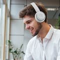 Pikkukuva 3 / 7: Bluetooth 5.0 langattomat kuulokkeet Over-Ear taitettavat urheilukuulokkeet – Musta
