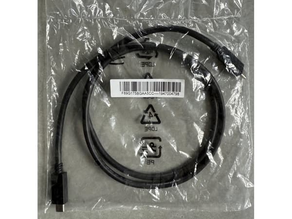 ASUS ROG LCR50 - USB-kabel - 24 stift USB-C (han) till 24 stift USB-C (han) - 48 V - 5 A - 1,5 m - sort