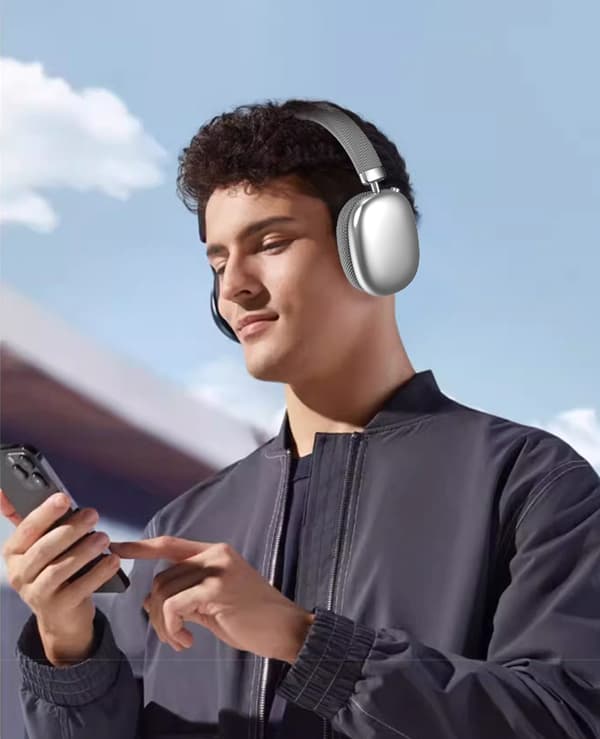 P959 Bluetooth-hodetelefoner med TF-/AUX-/FM-støtte