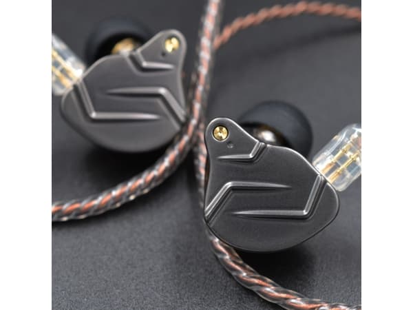 KZ Acoustics ZSN Pro X. Black 3.5mm earphones