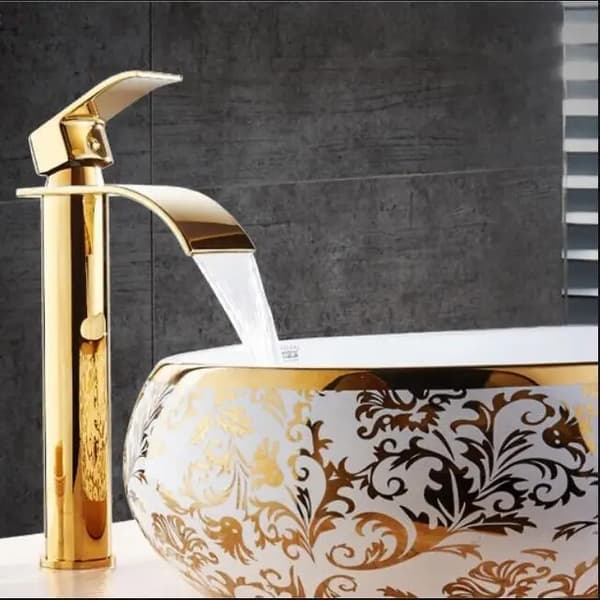 Badeværelsesarmatur, Guld Finish, Vandfaldsdesign