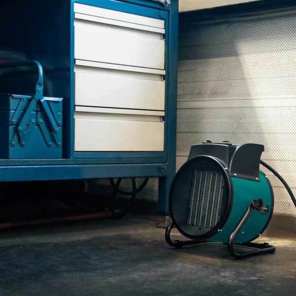 VONROC Varmeblæser - 5000W -  CEE - Trefaset strøm 400V |  48m2 - Keramisk | Grøn